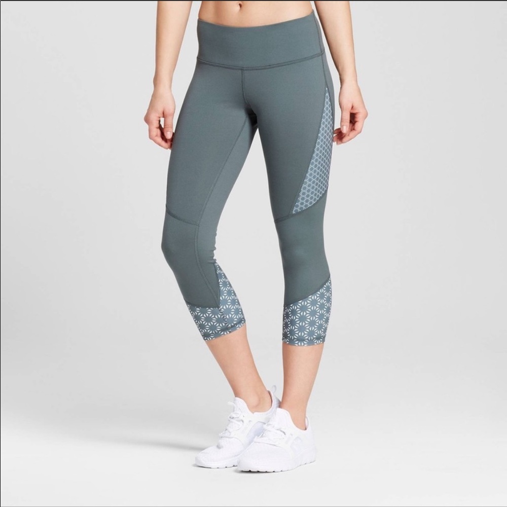 C9 Freedom Crop Leggings w/Geometric Design